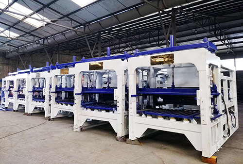 選購(gòu)好的水泥磚機(jī)需要注意哪些的地方？